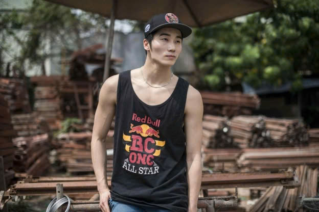 B-Boy Wing